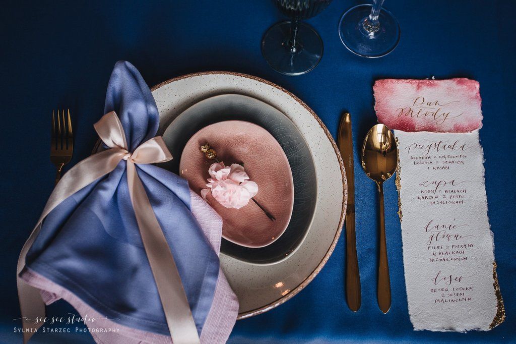 kaligrafowana papeteria, ekskluzywne winietki, wedding planner