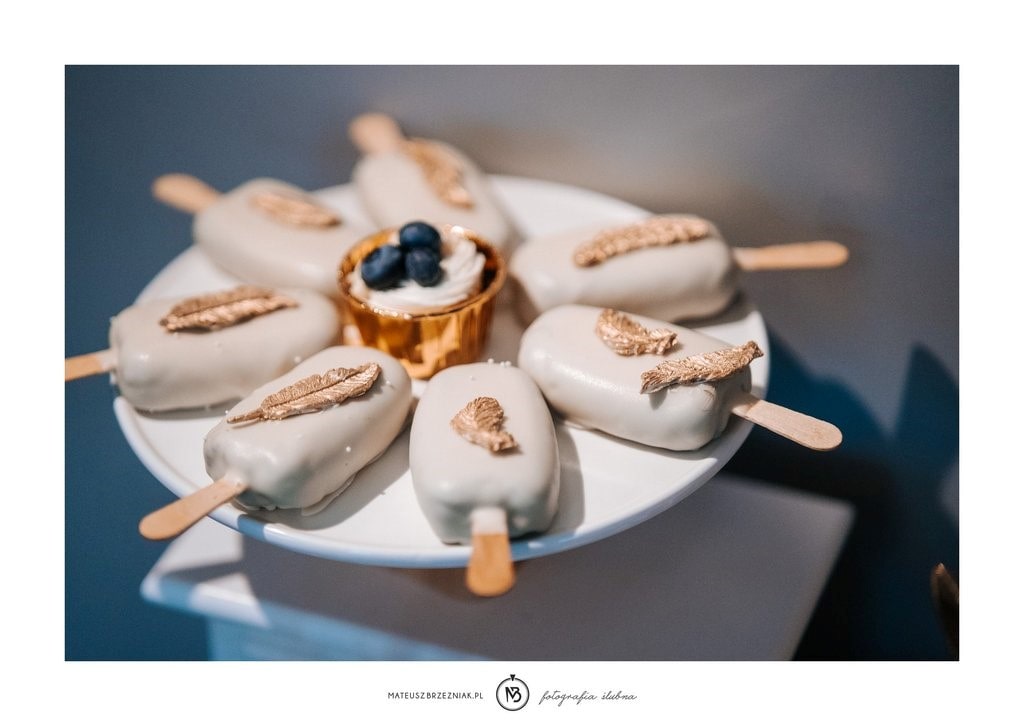 slodkosci-na-wesele-cieple-lody-biala-czekolada-wedding-planner-pomysly-na-wesele słodkości na wesele, cieple lody, biała czekolada, wedding planner, pomysły na wesele