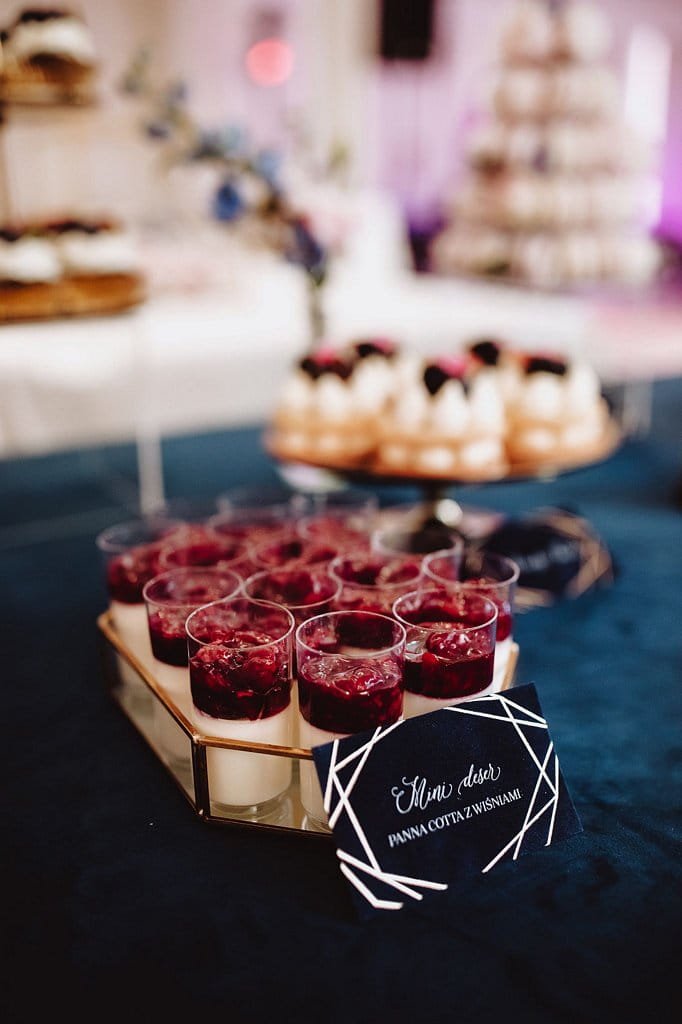 wedding planner kraków, słodki stół na ciacho, tort weselny kraków