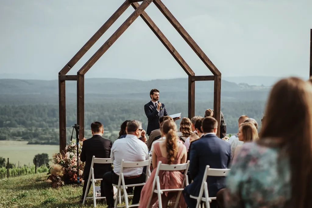 ślub plenerowy, Toskania jako inspiracja miejsca ślubu, ceremonia humanistyczna