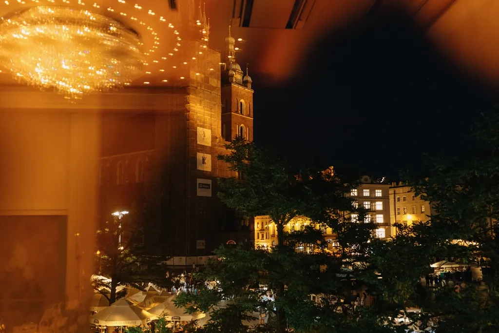 wesele w Krakowie z widokiem na kościół Mariacki
